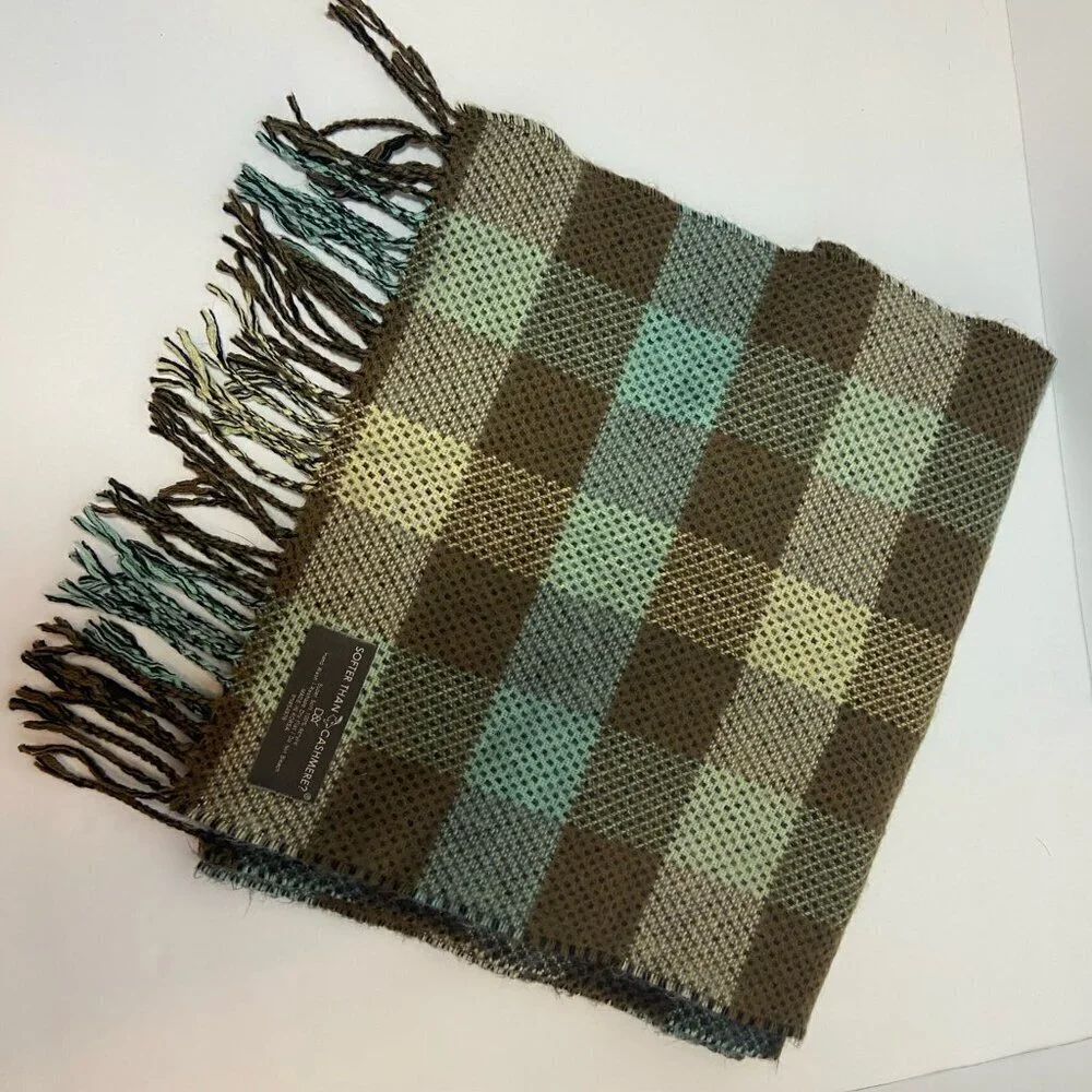 D&Y “Softer Than Cashmere?” Plaid Fringe Scarf – Brown & Teal